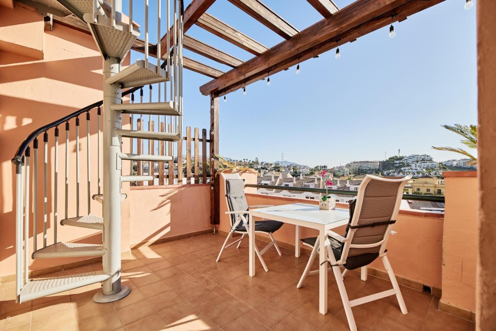 Cozy Penthouse Riviera Del Sol Màlaga
