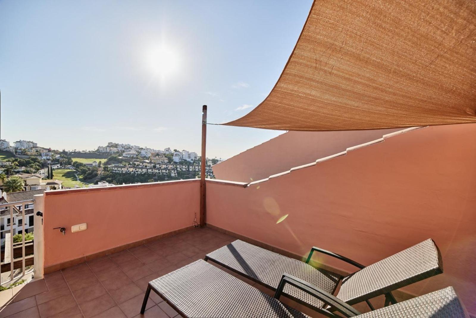 Apartament Cozy Penthouse Riviera Del Sol Màlaga